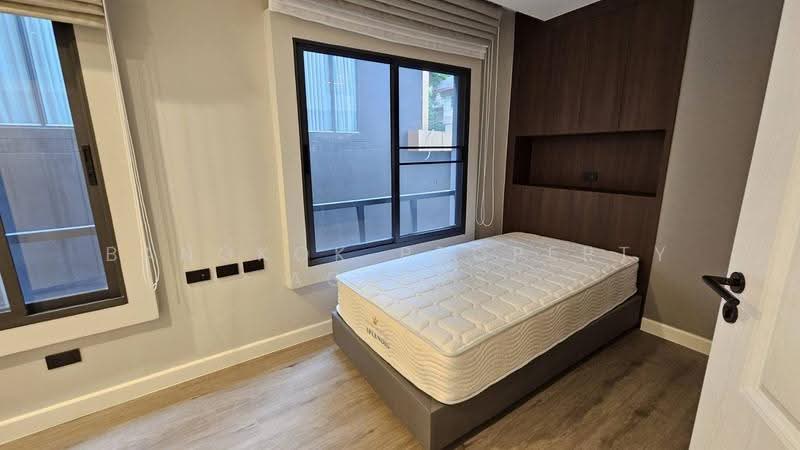 La Residenza, Bangkok, 14 ซอยสุขุมวิท7 ถนนสุขุมวิท คลองเตยเหนือ วัฒนา กทม, Khlongtoei Nua, Watthana, Bangkok, 2 Bedrooms, 95 sqm, Condo For Rent, by BANGKOK PROPERTY AGENTS, 500659736 - DDproperty.com