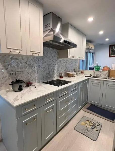Saichol Mansion, Bangkok, 1349/1-208 Charoennakorn Road, Bang Lam Phu Lang, Khlong San, Bangkok, 4 Bedrooms, 245 sqm, Condo For Rent, by Phoom Imruangsri, 500659880 - DDproperty.com