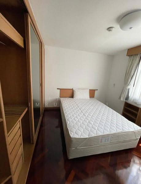 Four Wings Mansion, Bangkok, 32 Soi Sukhumvit 11, Khlongtoei Nua, Watthana, Bangkok, 3 Bedrooms, 240 sqm, Apartment For Rent, by Phoom Imruangsri, 500659885 - DDproperty.com