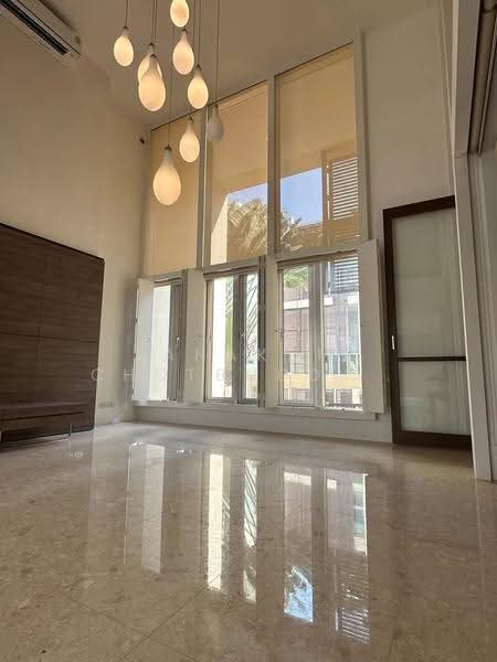 3 BR townhouse, Bangkok, Praborommaharatchawang, Phra Nakhon, Bangkok, 3 Bedrooms, 390 sqm, Townhouse For Sale, by Tanakrit Chotbuddkayan, 500660078 - DDproperty.com