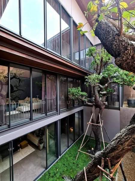 4-BR House, Bangkok, Praborommaharatchawang, Phra Nakhon, Bangkok, 4 Bedrooms, 800 sqm, Single Detached House For Sale, by Tanakrit Chotbuddkayan, 500660086 - DDproperty.com