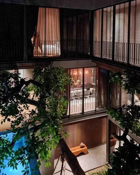 4-BR House, Bangkok, Praborommaharatchawang, Phra Nakhon, Bangkok, 4 Bedrooms, 800 sqm, Single Detached House For Sale, by Tanakrit Chotbuddkayan, 500660086 - DDproperty.com