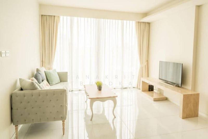 Siamese Thirty Nine, Bangkok, 68 Soi Sukhumvit 39, Sukhumvit Road, Khlong Tan Nua, Watthana, Bangkok, 2 Bedrooms, 75 sqm, Condo For Rent, by Tanakrit Chotbuddkayan, 500660087 - DDproperty.com