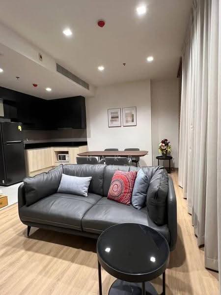 The Edge Sukhumvit 23, Bangkok, 6 Soi Sukhumvit 23, Khlongtoei Nua, Watthana, Bangkok, 2 Bedrooms, 67 sqm, Condo For Rent, by Tanakrit Chotbuddkayan, 500660093 - DDproperty.com