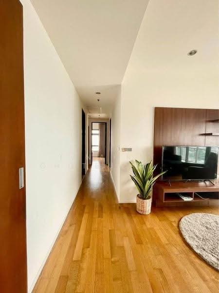The Madison, Bangkok, Sukhumvit 41, Khlong Tan Nua, Watthana, Bangkok, 3 Bedrooms, 185 sqm, Condo For Rent, by Tanakrit Chotbuddkayan, 500660101 - DDproperty.com