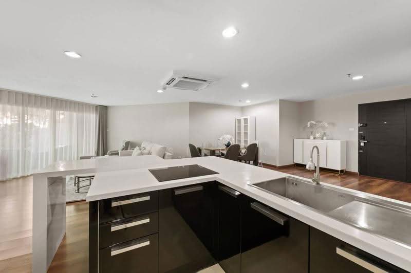 Belle Grand Rama 9, Bangkok, 131 Rama 9 Road, Huai Khwang, Bangkok, 5 Bedrooms, 240 sqm, Condo For Rent, by Sasithon Phonchuai, 500660136 - DDproperty.com