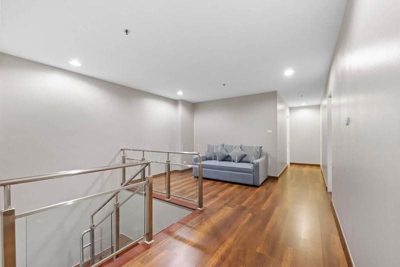Belle Grand Rama 9, Bangkok, 131 Rama 9 Road, Huai Khwang, Bangkok, 5 Bedrooms, 240 sqm, Condo For Rent, by Sasithon Phonchuai, 500660136 - DDproperty.com