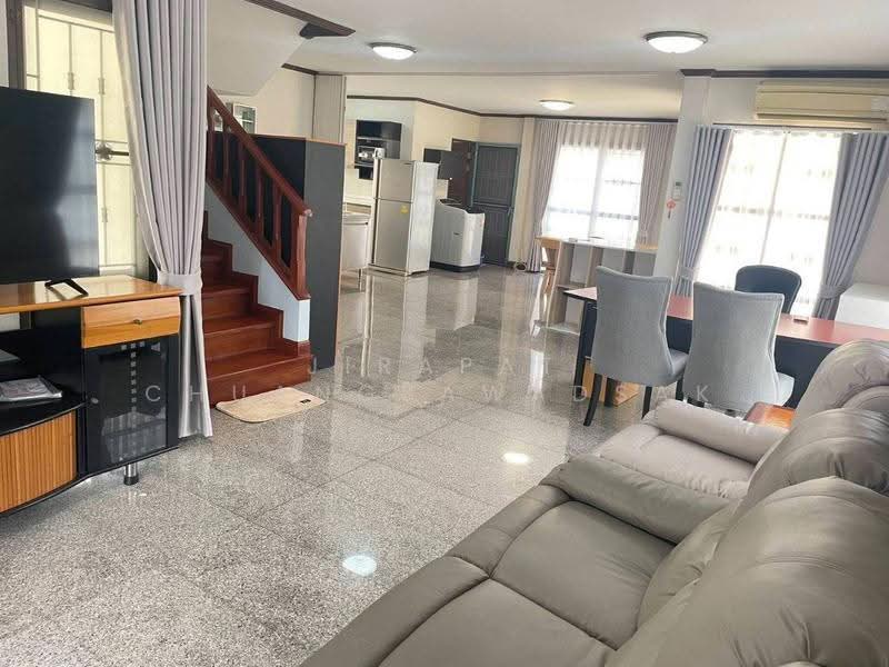 3 BR house, Chon Buri (Pattaya), Surasak, Si Racha, Chon Buri (Pattaya), 3 Bedrooms, 372 sqm, Single Detached House For Sale, by Jirapat Chuangsawadsak, 500660162 - DDproperty.com