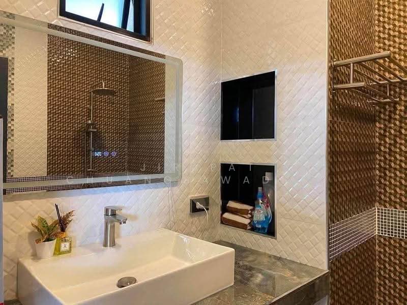 3-BR House, Prachuap Khiri Khan, Hua Hin, Prachuap Khiri Khan, 3 Bedrooms, 130 sqm, Single Detached House For Rent, by Jirapat Chuangsawadsak, 500660176 - DDproperty.com