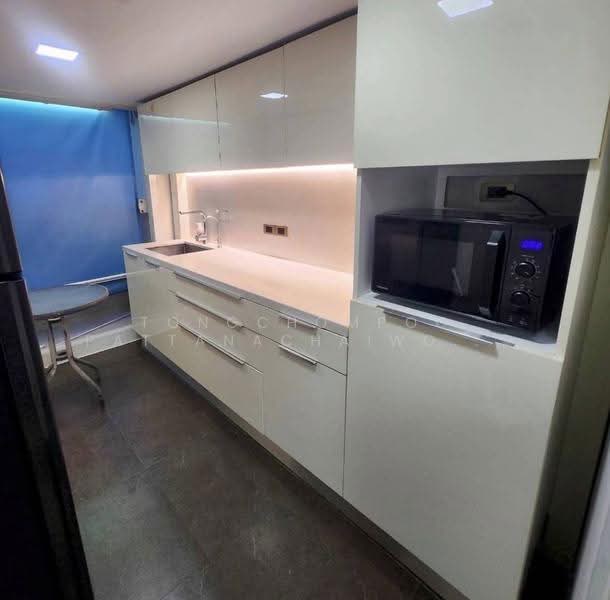59 Heritage, Bangkok, 18 Soi Sukhumvit 59, Khlong Tan Nua, Watthana, Bangkok, 4 Bedrooms, 200 sqm, Condo For Rent, by Tongchompoo Pattanachaiwongkoon, 500660268 - DDproperty.com