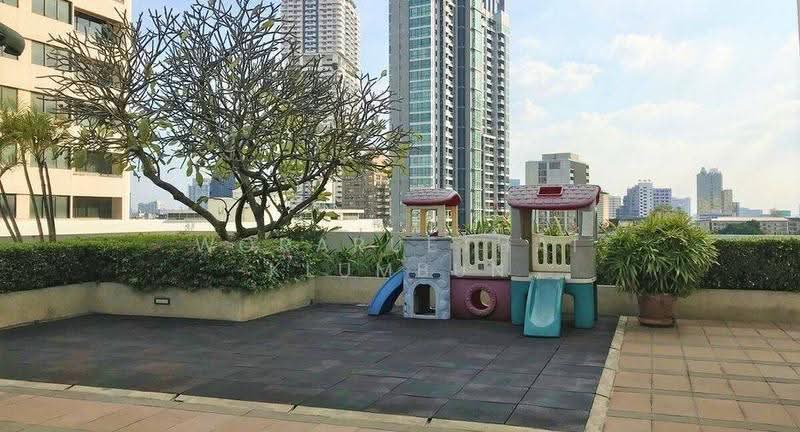 Lumpini Suite Sukhumvit 41, Bangkok, Soi Sukhumvit 41, Khlong Tan Nua, Watthana, Bangkok, 1 Bedroom, 53 sqm, Condo For Rent, by Woraruethai Klumbun, 500660362 - DDproperty.com