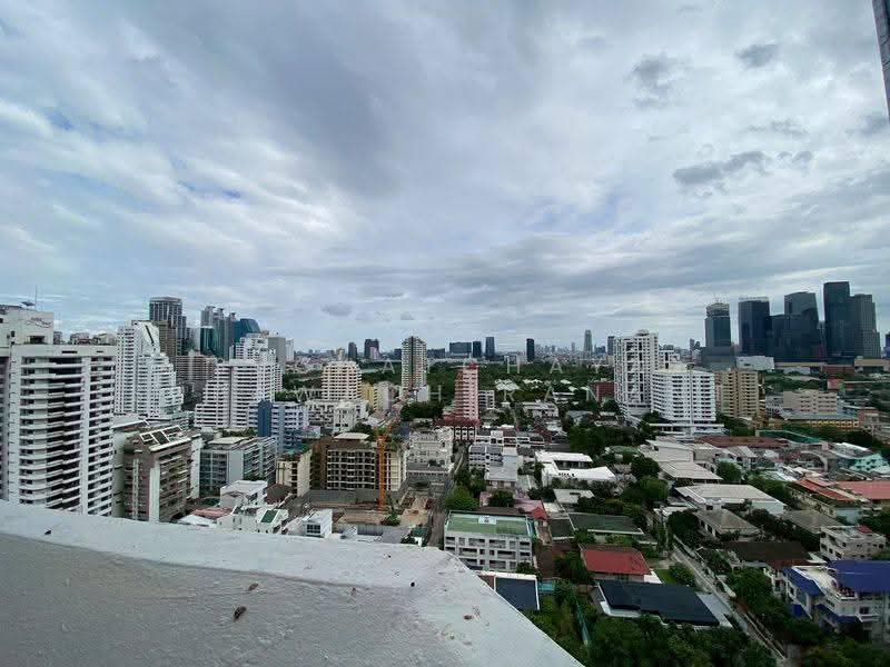 Newton Tower, Bangkok, Soi Sukhumvit 6, Khlong Toei, Bangkok, 2 Bedrooms, 118 sqm, Condo For Sale, by Suchatchaya Supawachiranant, 500660416 - DDproperty.com