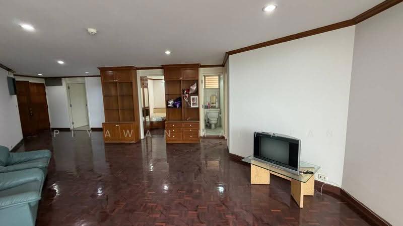 Tai Ping Towers, Bangkok, 582 Soi Sukhumvit 63, Khlong Tan Nua, Watthana, Bangkok, 3 Bedrooms, 150 sqm, Condo For Rent, by Piyawan Maiyapan, 500660485 - DDproperty.com