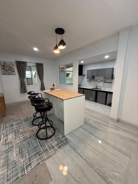 3 BR house, Phuket, Chalong, Muang Phuket, Phuket, 3 Bedrooms, 228 sqm, Single Detached House For Sale, by Melinda Lonuch, 500660500 - DDproperty.com