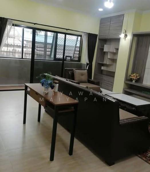 President Park Sukhumvit 24, Bangkok, 99 Sukhumvit 24 Alley, Khlongtoei Nua, Watthana, Bangkok, 2 Bedrooms, 100 sqm, Condo For Rent, by Piyawan Maiyapan, 500660534 - DDproperty.com