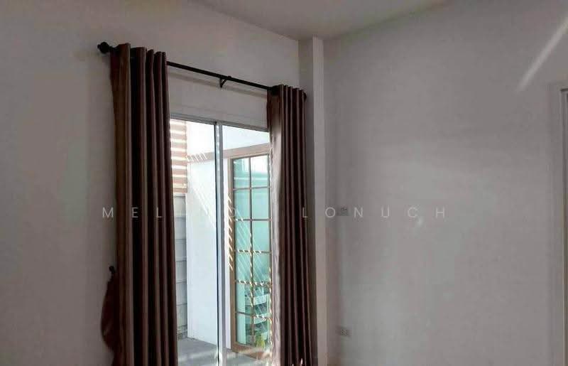4 BR house, Chon Buri (Pattaya), Na Pa, Muang Chon Buri, Chon Buri (Pattaya), 4 Bedrooms, 325 sqm, Single Detached House For Sale, by Melinda Lonuch, 500660553 - DDproperty.com