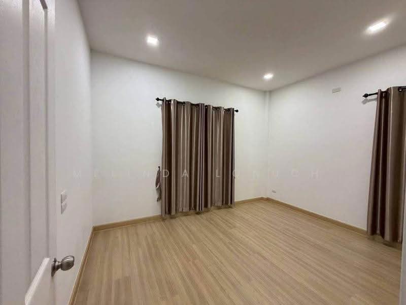 4 BR house, Chon Buri (Pattaya), Na Pa, Muang Chon Buri, Chon Buri (Pattaya), 4 Bedrooms, 325 sqm, Single Detached House For Sale, by Melinda Lonuch, 500660553 - DDproperty.com
