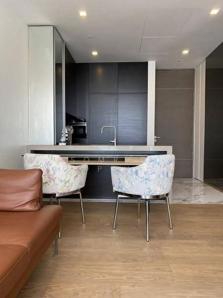 Saladaeng One, Bangkok, Sala Daeng 1 Alley, Silom, Bang Rak, Bangkok, 1 Bedroom, 50 sqm, Condo For Rent, by Somrad Phoopruksachart, 500660610 - DDproperty.com