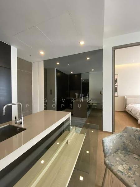 Saladaeng One, Bangkok, Sala Daeng 1 Alley, Silom, Bang Rak, Bangkok, 1 Bedroom, 50 sqm, Condo For Rent, by Somrad Phoopruksachart, 500660610 - DDproperty.com