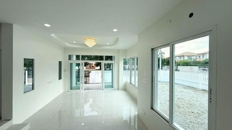 Country Home Lake & Park Assumption - Sriracha, Chon Buri (Pattaya), Assumption Road, Surasak, Si Racha, Chon Buri (Pattaya), 4 Bedrooms, 380 sqm, Single Detached House For Sale, by Infinity EEC (Thailand) Co., Ltd., 500661085 - DDproperty.com