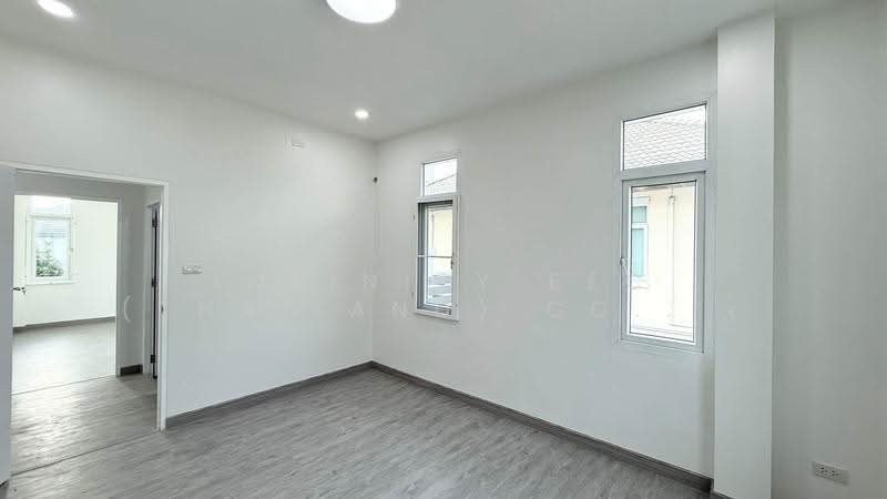 Country Home Lake & Park Assumption - Sriracha, Chon Buri (Pattaya), Assumption Road, Surasak, Si Racha, Chon Buri (Pattaya), 4 Bedrooms, 380 sqm, Single Detached House For Sale, by Infinity EEC (Thailand) Co., Ltd., 500661085 - DDproperty.com