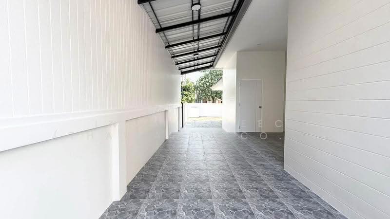 Country Home Lake & Park Assumption - Sriracha, Chon Buri (Pattaya), Assumption Road, Surasak, Si Racha, Chon Buri (Pattaya), 4 Bedrooms, 380 sqm, Single Detached House For Sale, by Infinity EEC (Thailand) Co., Ltd., 500661085 - DDproperty.com