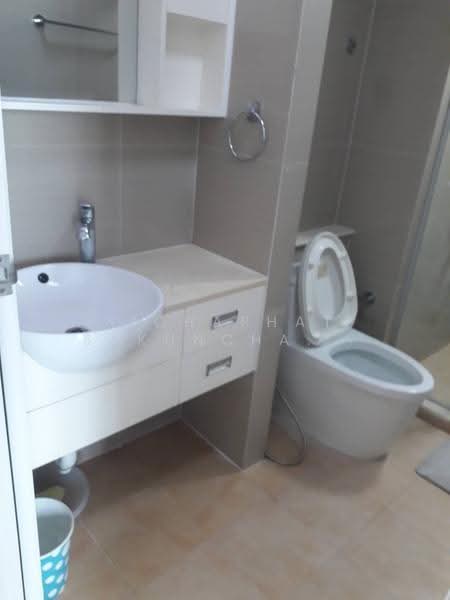 TC Green Rama 9, Bangkok, Rama 9 Road, Huai Khwang, Bangkok, 1 Bedroom, 40 sqm, Condo For Rent, by Nichaphat Sakunchayapha, 500661174 - DDproperty.com