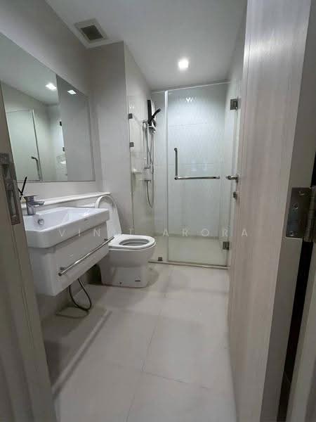 Life One Wireless, Bangkok, 1 Wireless Road, Lumphini, Pathum Wan, Bangkok, 2 Bedrooms, 63 sqm, Condo For Rent, by Vinit Arora, 500661264 - DDproperty.com