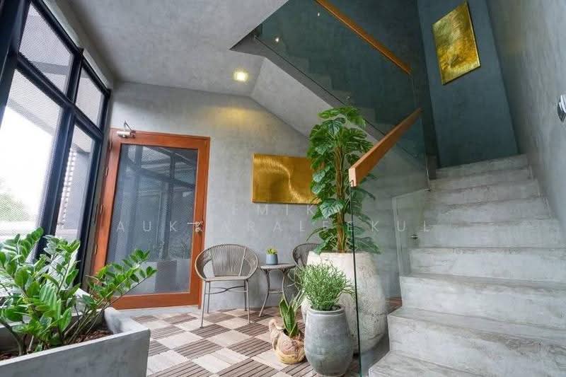 4 BR house, กรุงเทพ, พระบรมมหาราชวัง, พระนคร, กรุงเทพ, 736 ตร.ม., บ้านเดี่ยว ขาย, โดย Pemika Aukkaraleekul, 500661335 - DDproperty.com
