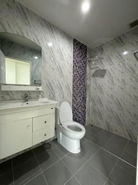 4 BR townhouse, Bangkok, Bang Wa, Phasi Charoen, Bangkok, 4 Bedrooms, 325 sqm, Townhouse For Sale, by Pemika Aukkaraleekul, 500661428 - DDproperty.com