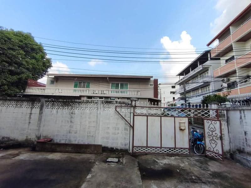 บ้าน 4-ห้องนอน, กรุงเทพ, วัดท่าพระ, บางกอกใหญ่, กรุงเทพ, 220 ตร.ม., บ้านเดี่ยว ขาย, โดย Pemika Aukkaraleekul, 500661456 - DDproperty.com