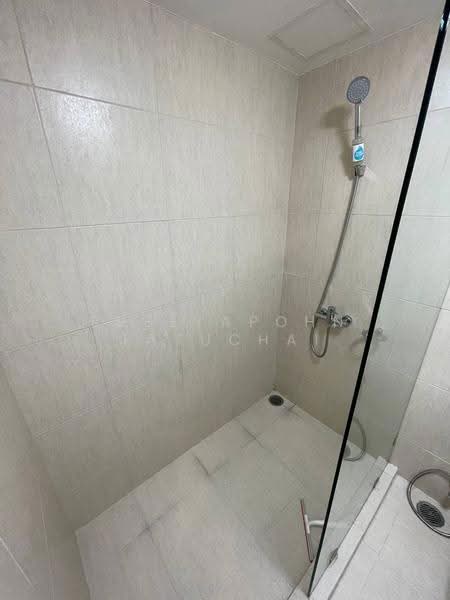 The Clover Thonglor Residence, Bangkok, Soi Sukhumvit 55, Khlong Tan Nua, Watthana, Bangkok, 1 Bedroom, 40 sqm, Condo For Sale, by Preeyapohn Jatuchai, 500661536 - DDproperty.com