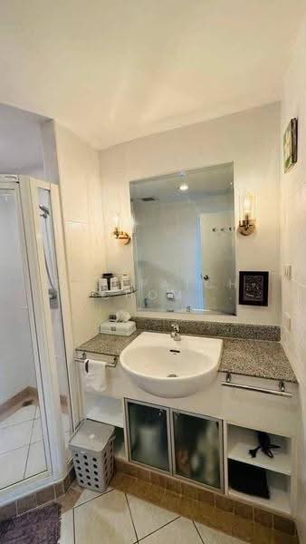 Baan Siri Sathorn : บ้านสิริ สาทร, กรุงเทพ, 10 ซอยเย็นอากาศ 1, ทุ่งมหาเมฆ, สาทร, กรุงเทพ, 37 ตร.ม., คอนโด ให้เช่า, โดย Ploypatcha Chomchid, 500661634 - DDproperty.com