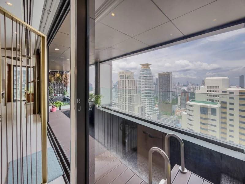 Vittorio 39, Bangkok, 8 Sukhumvit, Khlong Tan Nua, Watthana, Bangkok, 3 Bedrooms, 360 sqm, Condo For Sale, by Preeyapohn Jatuchai, 500661637 - DDproperty.com