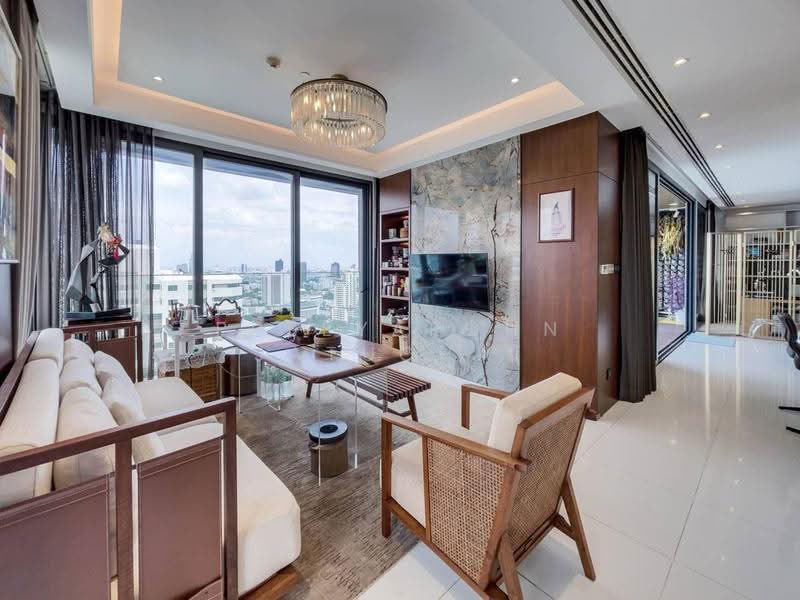 Vittorio 39, Bangkok, 8 Sukhumvit, Khlong Tan Nua, Watthana, Bangkok, 3 Bedrooms, 360 sqm, Condo For Sale, by Preeyapohn Jatuchai, 500661637 - DDproperty.com