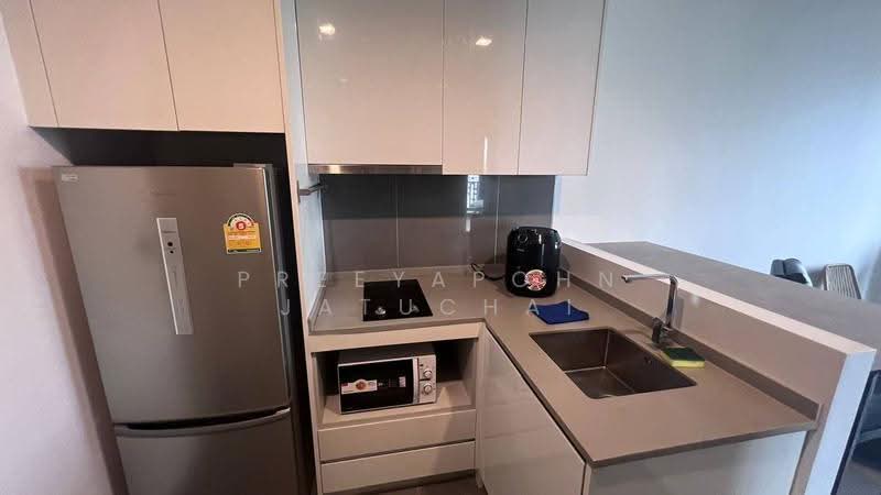 M Thonglor 10, Bangkok, 9 Soi Ekkamai 12, Ekkamai Road, Khlong Tan Nua, Watthana, Bangkok, 2 Bedrooms, 62 sqm, Condo For Sale, by Preeyapohn Jatuchai, 500661673 - DDproperty.com