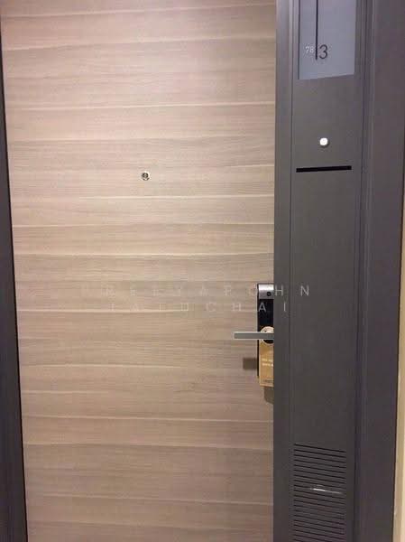 The Room Sathorn, Bangkok, 78 Pan Road, Silom, Bang Rak, Bangkok, 1 Bedroom, 47 sqm, Condo For Sale, by Preeyapohn Jatuchai, 500661739 - DDproperty.com