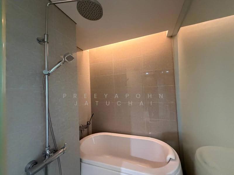 Siamese Thirty Nine, Bangkok, 68 Soi Sukhumvit 39, Sukhumvit Road, Khlong Tan Nua, Watthana, Bangkok, 1 Bedroom, 47 sqm, Condo For Sale, by Preeyapohn Jatuchai, 500661770 - DDproperty.com