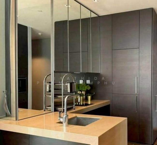 28 Chidlom, Bangkok, 28 Chit Lom Alley, Lumphini, Pathum Wan, Bangkok, 1 Bedroom, 55 sqm, Condo For Rent, by Piyathida Phanchomphu, 500661882 - DDproperty.com