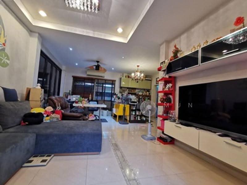 เศรษฐสิริ ประชาชื่น เรสซิเด้นท์ 2, Nonthaburi, Tha-Sai, Muang Nonthaburi, Nonthaburi, 4 Bedrooms, 290 sqm, Single Detached House For Sale, by Jutarat Jitmun, 500661883 - DDproperty.com