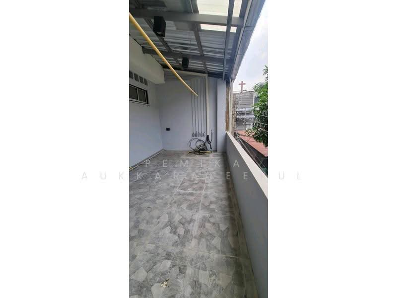 ทาวน์เฮ้าส์ 5-ห้องนอน, กรุงเทพ, บางขุนศรี, บางกอกน้อย, กรุงเทพ, 232 ตร.ม., ทาวน์เฮ้าส์ ขาย, โดย Pemika Aukkaraleekul, 500661889 - DDproperty.com