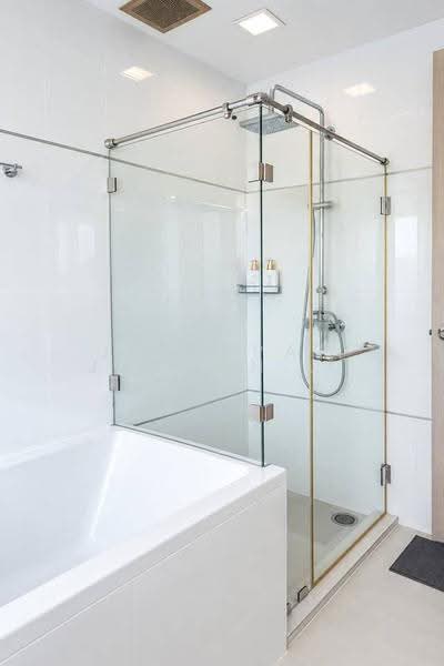 Thru Thonglor, Bangkok, Petchaburi Road, Bang Kapi, Huai Khwang, Bangkok, 2 Bedrooms, 70 sqm, Condo For Rent, by Jettapat Jaroonpipatkun, 500661923 - DDproperty.com