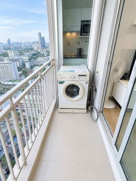 Thru Thonglor, กรุงเทพ, ถนนเพชรบุรีตัดใหม่ แขวงบางกะปิ เขตห้วยขวาง กรุงเทพมหานคร, บางกะปิ, ห้วยขวาง, กรุงเทพ, 70 ตร.ม., คอนโด ให้เช่า, โดย Jettapat Jaroonpipatkun, 500661923 - DDproperty.com