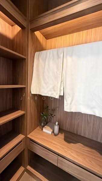 Park Origin Phrom Phong (Park 24), Bangkok, 68 Soi Sukhumvit 24, Khong Tan, Khlong Toei, Bangkok, 2 Bedrooms, 55 sqm, Condo For Sale, by Jettapat Jaroonpipatkun, 500661954 - DDproperty.com