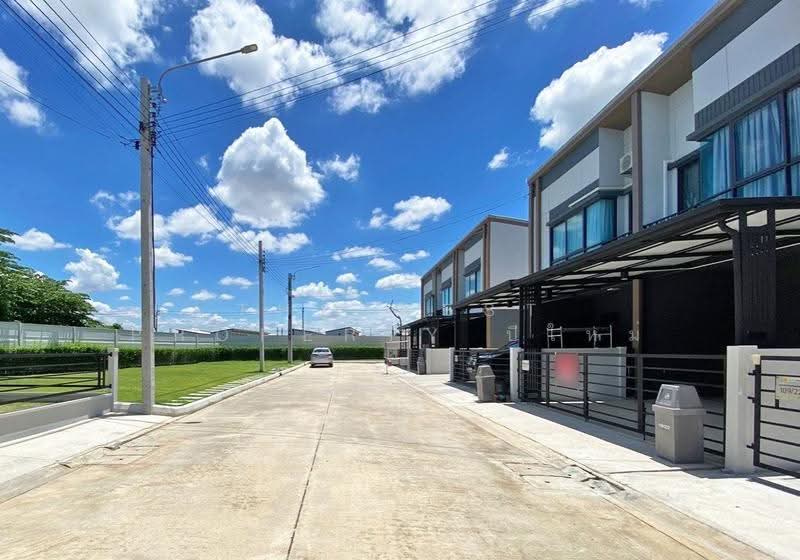 Pleno Rattanathibet-Bangyai, Nonthaburi, Khlong Thanon, Sao Thong Hin, Bang Yai, Nonthaburi, 2 Bedrooms, 105 sqm, Townhouse For Sale, by The Best Property ปีใหม่, 500661984 - DDproperty.com