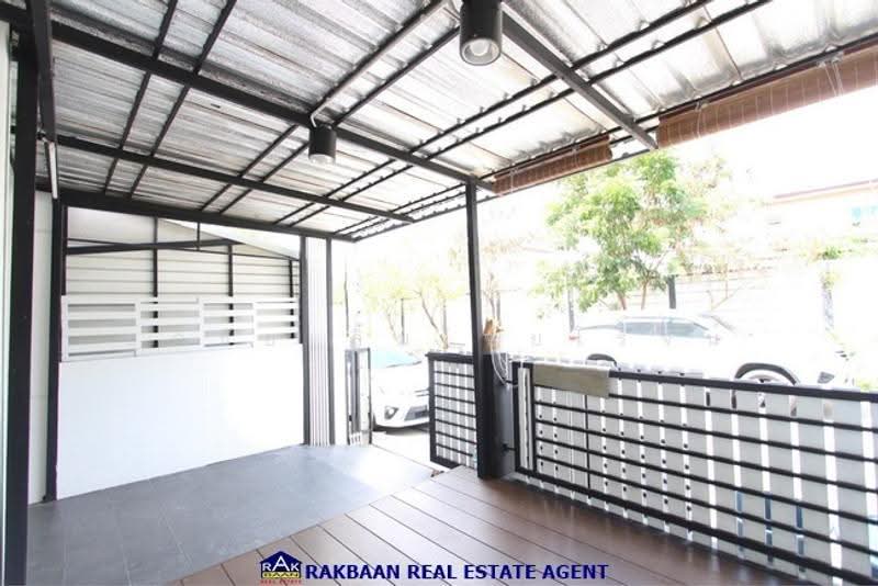 Gusto Townhome Ramkhamhaeng, Bangkok, Soi Rat Phatthana (Soi Miss Teen), Ramkhamhaeng Road (Sukhapiban 3 Road), Saphan Sung, Bangkok, 3 Bedrooms, 120 sqm, Townhouse For Sale, by อภิชัย ลิ้มไชยโรจน์, 500662186 - DDproperty.com