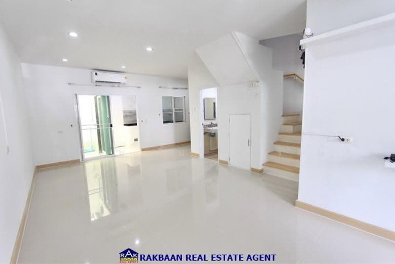 Gusto Townhome Ramkhamhaeng : กัสโต้ ทาวน์โฮม รามคำแหง, กรุงเทพ, ซอยราษฎร์พัฒนา (ซอยมิสทีน) ถนนรามคำแหง (ถนนสุขาภิบาล 3), สะพานสูง, กรุงเทพ, 120 ตร.ม., ทาวน์เฮ้าส์ ขาย, โดย อภิชัย ลิ้มไชยโรจน์, 500662186 - DDproperty.com