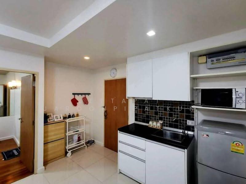 Le Cote Sukhumvit 14, Bangkok, Soi Sukhumvit 14, Khlong Toei, Bangkok, 1 Bedroom, 35 sqm, Condo For Rent, by Jettapat Jaroonpipatkun, 500662228 - DDproperty.com