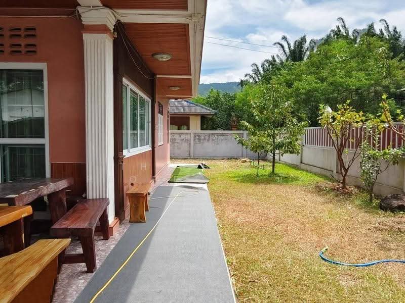 บ้านเดี่ยวลานสกา นครศรีธรรมราช, Nakhon Si Thammarat, Khao Kaeo, Lan Saka, Nakhon Si Thammarat, 5 Bedrooms, 150 sqm, Single Detached House For Sale, by The Best Property นัท, 500662281 - DDproperty.com