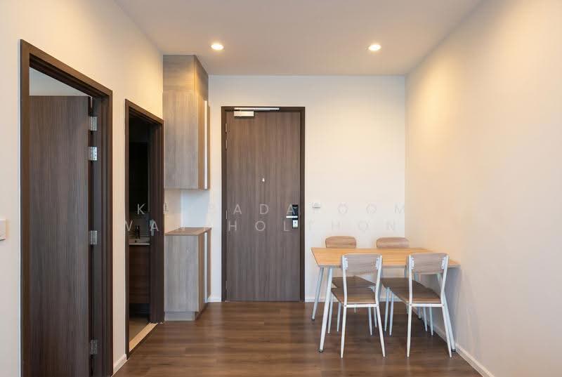 Whizdom Essence, Bangkok, 5 Piyabutr 1 Alley, Bang Chak, Phra Khanong, Bangkok, 2 Bedrooms, 52 sqm, Condo For Rent, by Kitsadapoom Wanpholthong, 500662315 - DDproperty.com